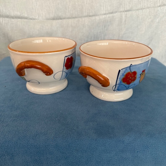 California Pantry, set of 2 ceramic Rooster Bowls - Picture 2 of 5